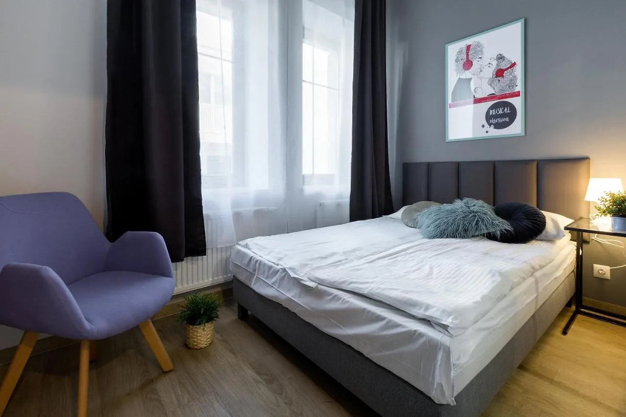 Kazimierz Friendhouse Apartments Краков 0*,  Польша